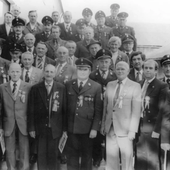 B38_S87_Ehrung 1980.jpg
